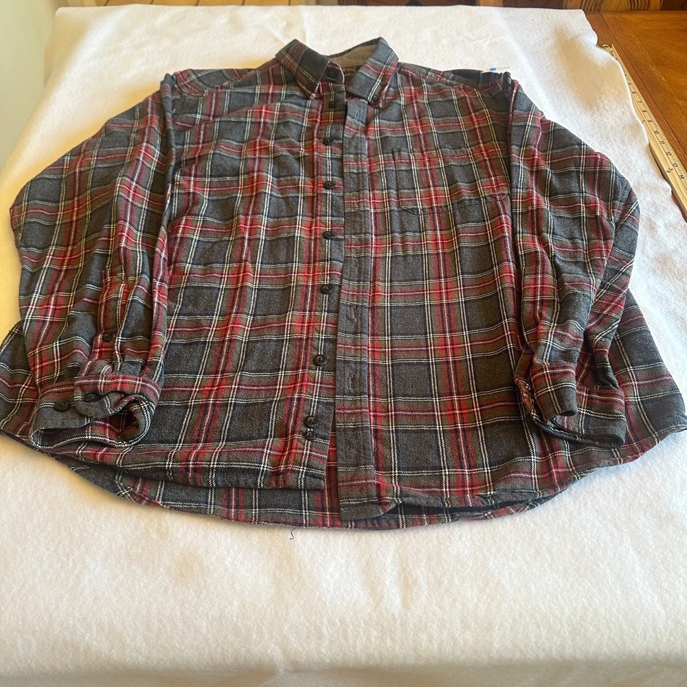 Eddie Bauer Flannel Shirt Mens XL Gray Red Plaid Button Down Outdoor Cotton